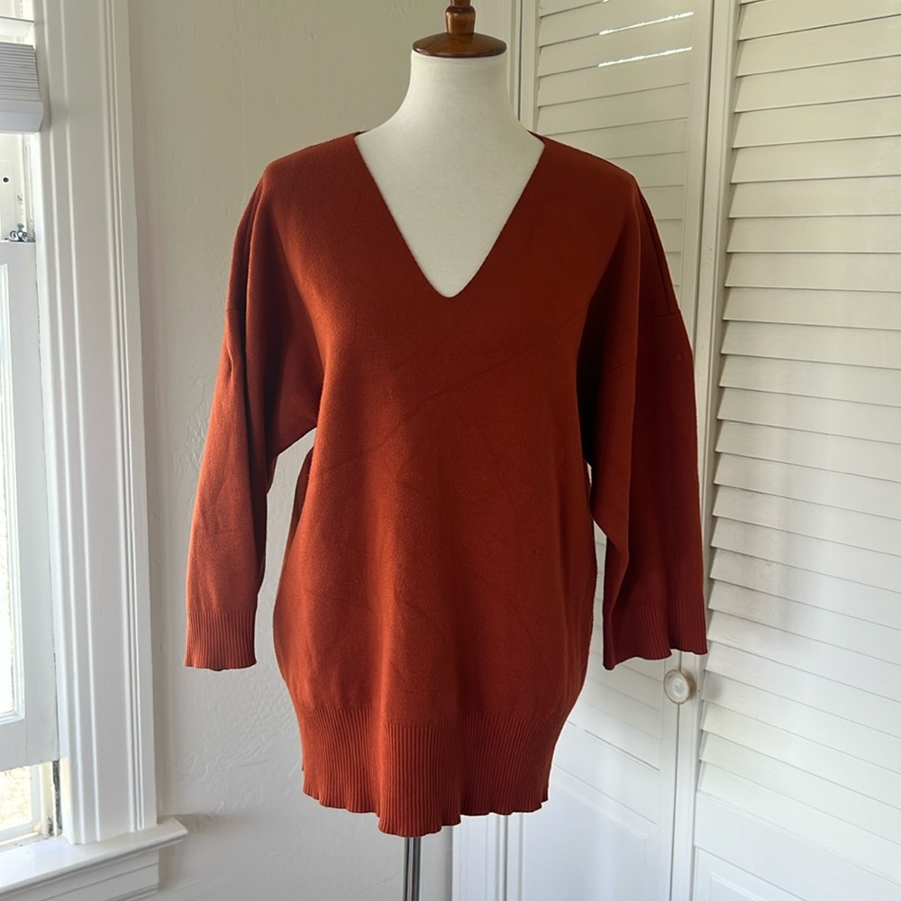 Wilfred Free top